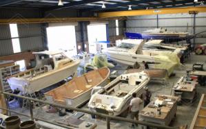 شرکت رزین پلی استر صنایع دریایی ایرانی